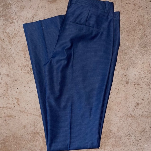 NWT! BOSS Hugo Boss dress pant, Size 2. Straight leg, slim fit. - Picture 7 of 12